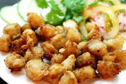 Hình ảnh Sụn Gà cháy bơ tỏi