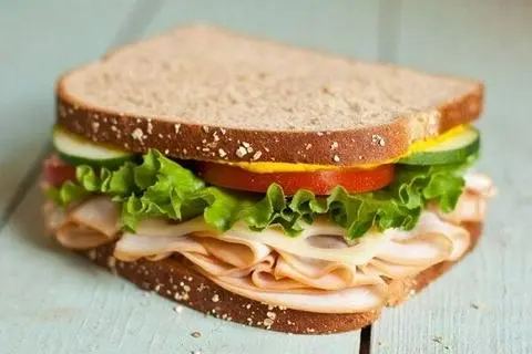 Hình ảnh Sandwich kẹp thịt