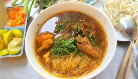 Hình ảnh Hủ tiếu dai bò kho