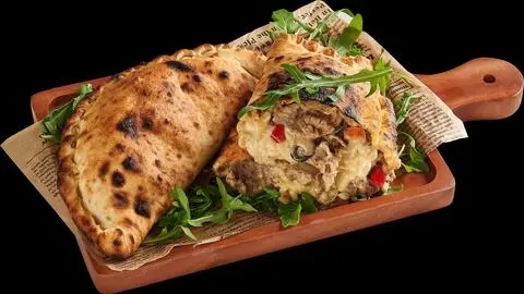 Hình ảnh CALZONE BEEF