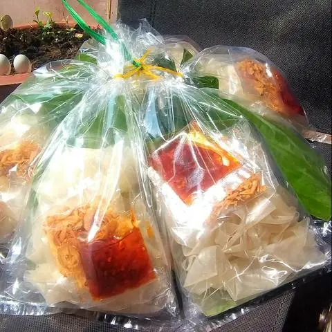 Hình ảnh 10 bịch dẽo sate lá chuối
