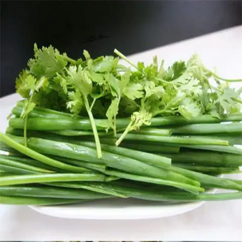 Hình ảnh Hành lá, ngò rí/ 1 bịch