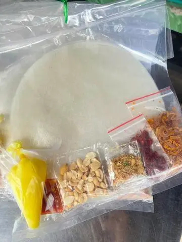 Hình ảnh (size lớn) Set bánh tráng phơi sương cuộn bơ