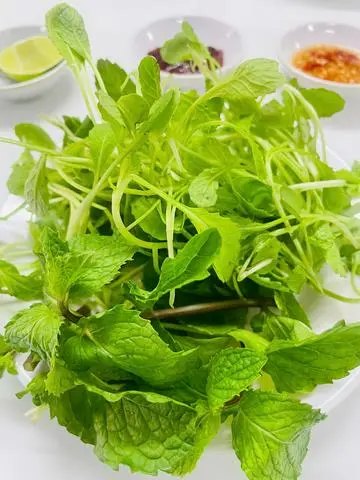 Hình ảnh RAU THÊM