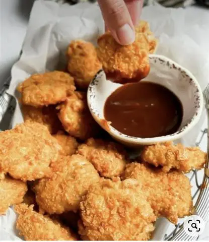 Hình ảnh Gà lắc phomai size bé