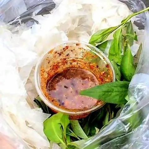 Hình ảnh Bánh tráng chấm
