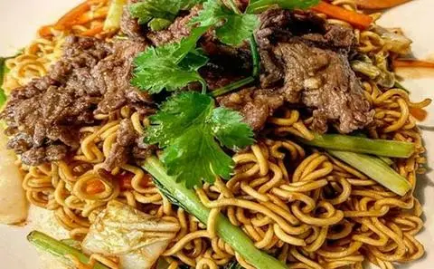 Hình ảnh mì xào bò trứng