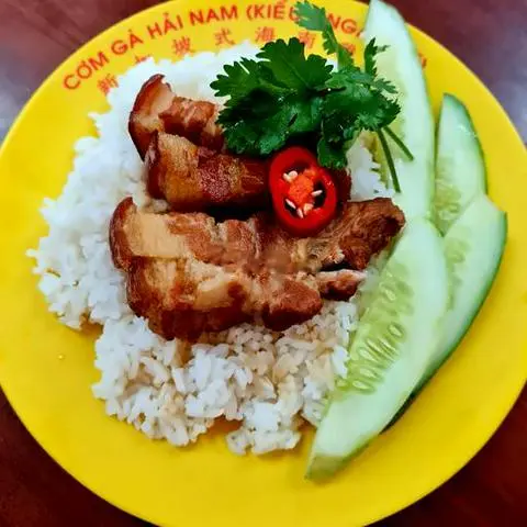 Hình ảnh Cơm thịt heo kho