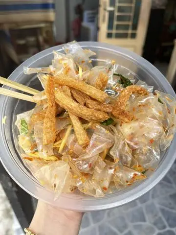 Hình ảnh Bánh tráng trộn chay