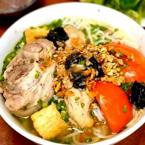 Hình ảnh Bún riêu cua đặt biệt