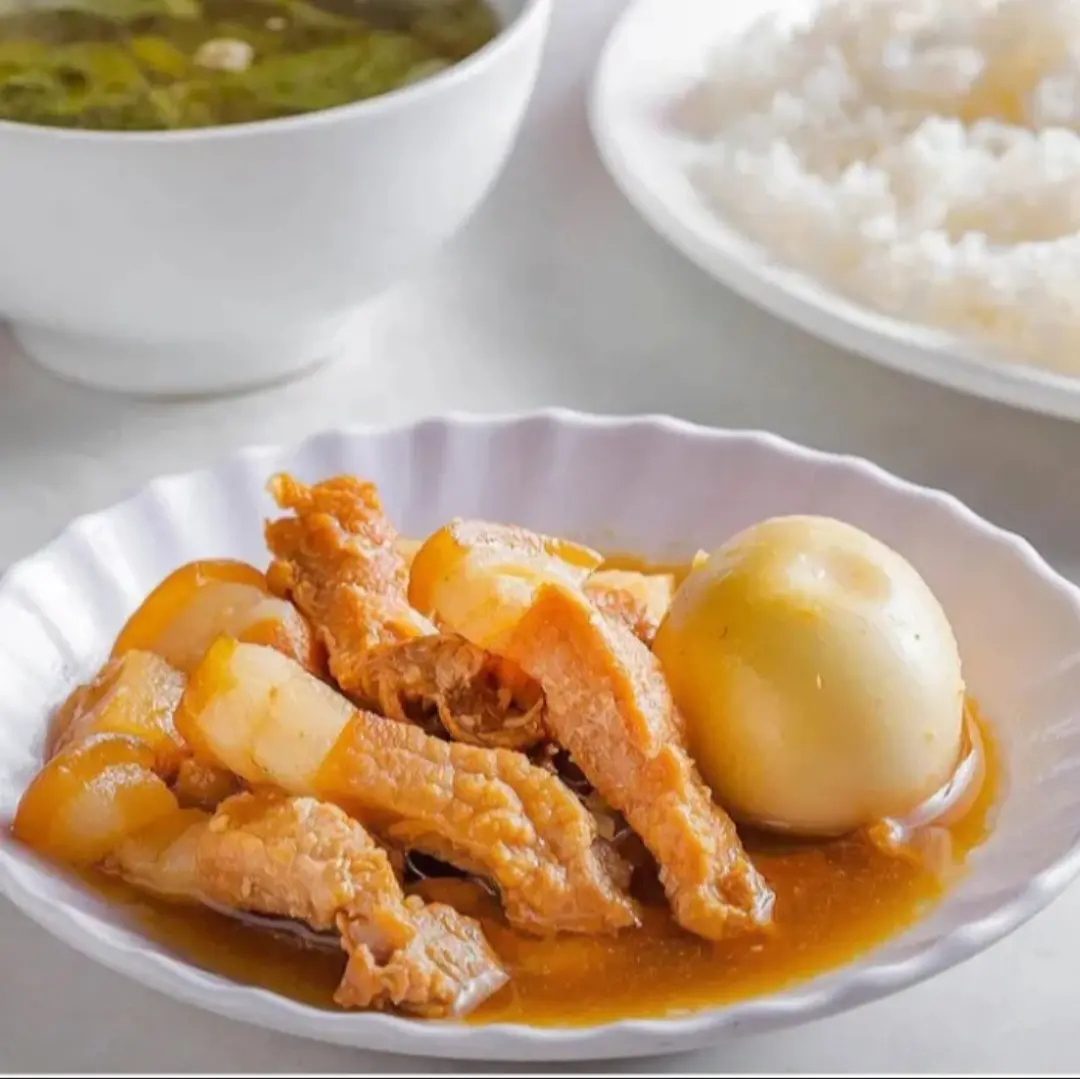 Hình ảnh Cơm thịt kho trứng
