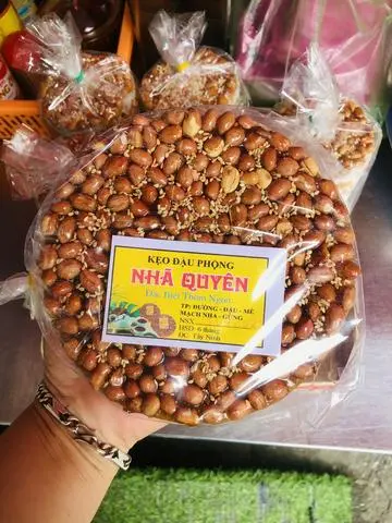 Hình ảnh kẹo đậu phộng tròn 