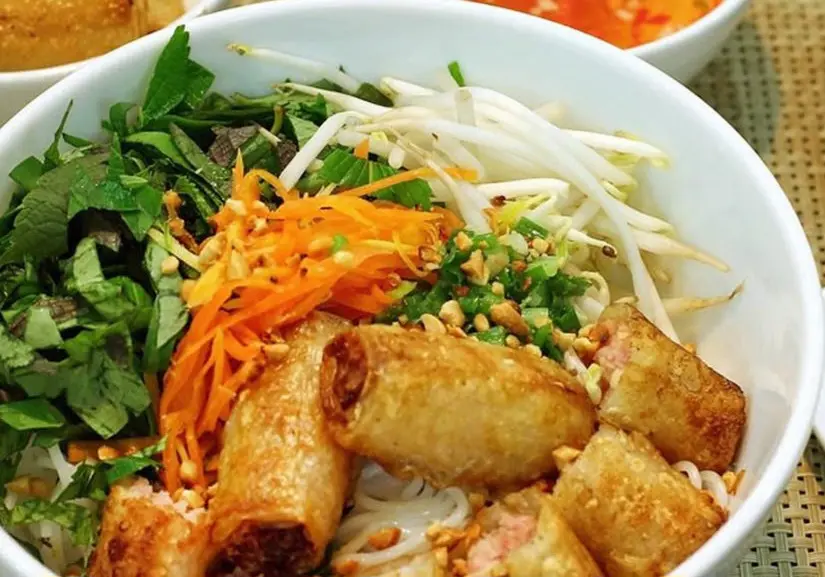 Hình ảnh Bún chả giò