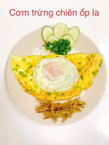 Hình ảnh Cơm Trứng Chiên Ốp La