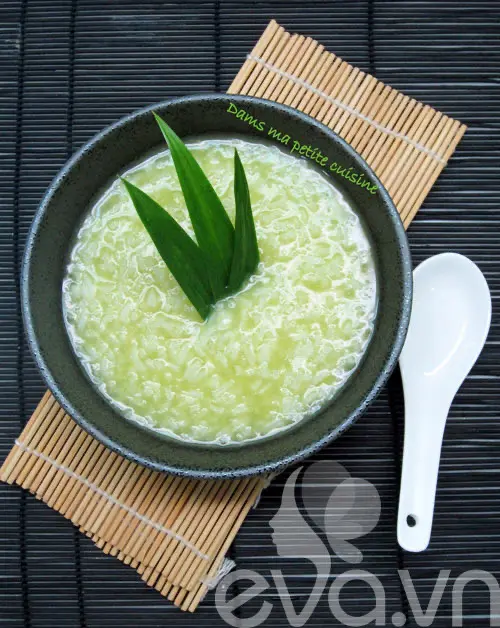 Hình ảnh Cháo lá dứa thêm