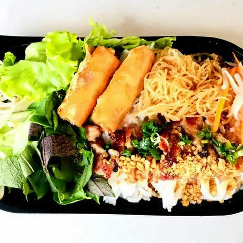 Hình ảnh Bún Thịt Nướng Thập Cẩm Cô Tư 