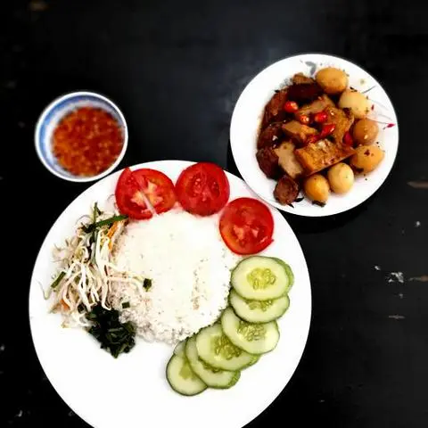 Hình ảnh Cơm thịt kho đậu hũ