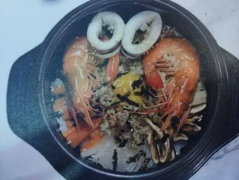 Hình ảnh Bimbimbap hải sản