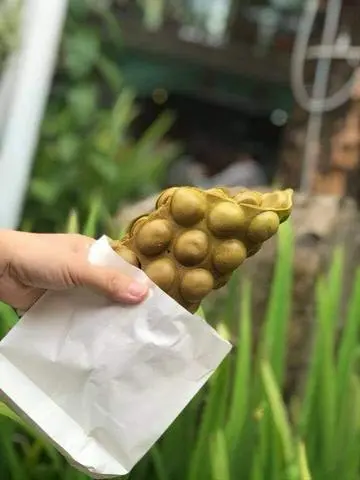 Hình ảnh Bánh Trứng Gà Vị Trà Xanh