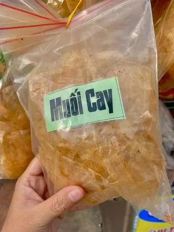 Hình ảnh Bánh Tráng Muối Cay