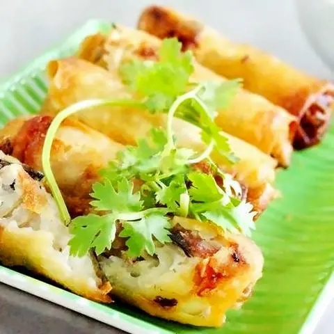 Hình ảnh Chả giò nóng