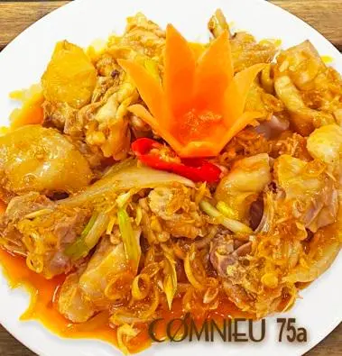 Hình ảnh Gà Kho sả ớt