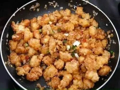 Hình ảnh tóp mỡ cháy tỏi