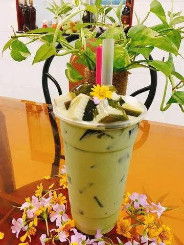 Hình ảnh trà sữa thái xanh full topping 
