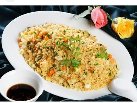Hình ảnh Cơm Chiên Hải Sản
