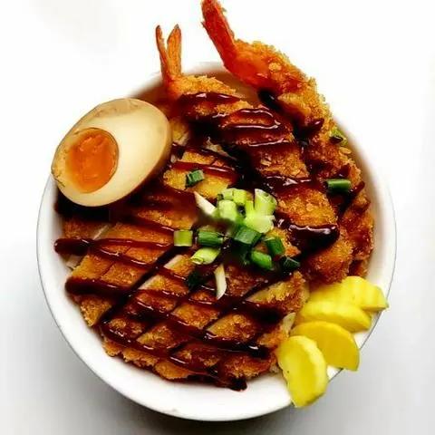 Hình ảnh Mì super tôm heo katsu