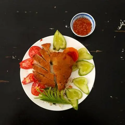 Hình ảnh Cơm chả cá thác lác chiên