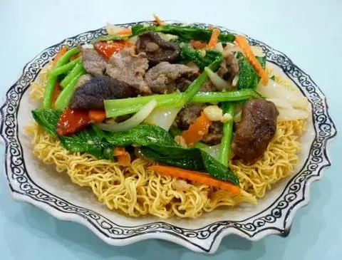 Hình ảnh Mì gói xào thập cẩm