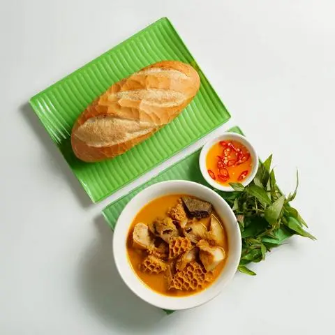 Hình ảnh Phá Lấu Bò Bánh Mì ( Phần Lớn )