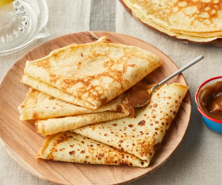 Hình ảnh BÁNH CREPE CARAMEL HẠNH NHÂN
