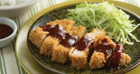Hình ảnh Cơm Thịt Heo Chiên Xù Sốt Tonkatsu 