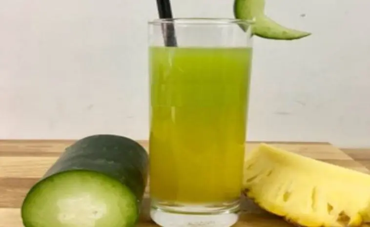 Hình ảnh Thơm - bí đao- ly nhựa 1l