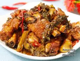 Hình ảnh Cơm Sườn Non Cải Chua Xào