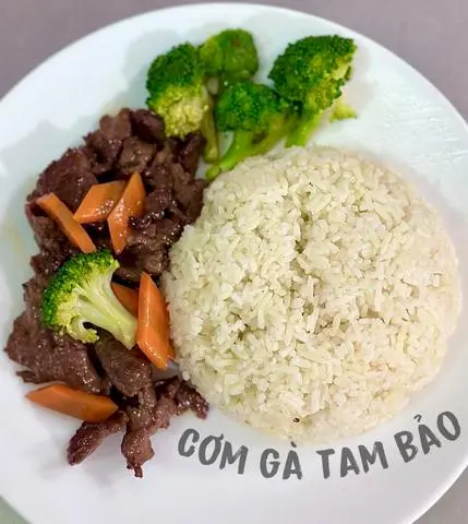 Hình ảnh Cơm bò bông cải xanh