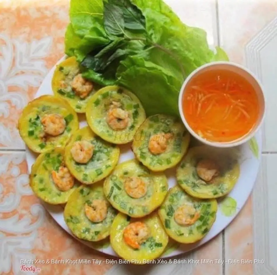 Hình ảnh combo 4 bánh khọt tặng 1 chai nước sâm