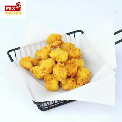 Hình ảnh 1 Hộp gà viên size lớn + 5 Nem + 1 Xúc xích + 1 Pepsi