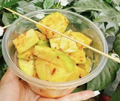Hình ảnh Xoài lắc sốt thái 