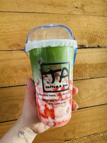 Hình ảnh Matcha latte dâu