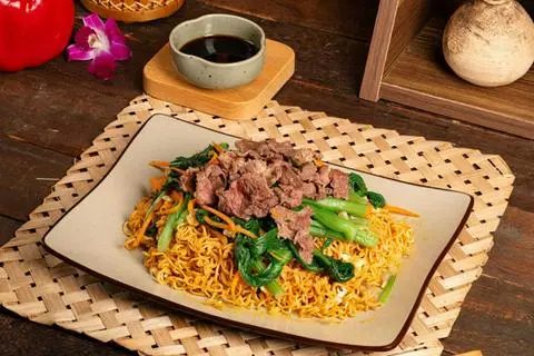 Hình ảnh Mì Trộn Indomie Bò Xào