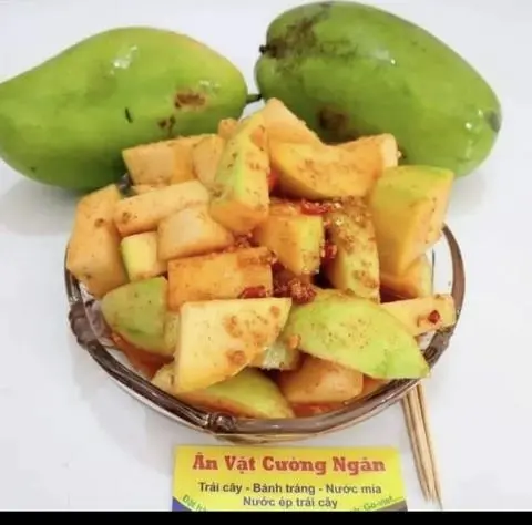 Hình ảnh Xoài tứ quý lắc mắm đường ớt cay _500gr
