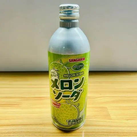 Hình ảnh Nước ngọt Soda dưa lưới Nhật Bản 500ml