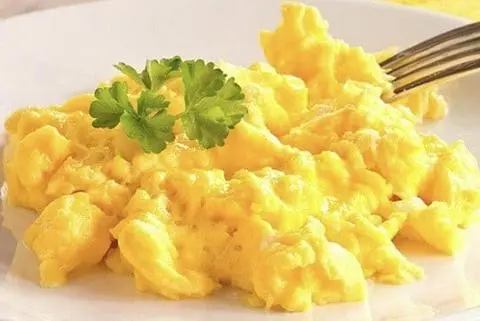 Hình ảnh Thêm trứng quậy 