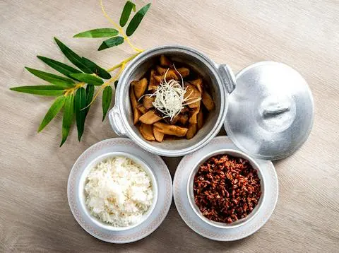 Hình ảnh Nấm Đùi Gà Kho Tiêu