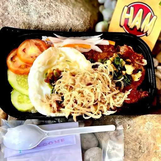Hình ảnh Cơm tấm sườn bì trứng