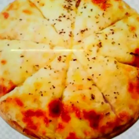 Hình ảnh Pizza phô mai - pizza margarita size L