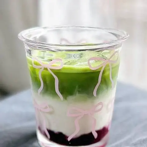 Hình ảnh Matcha Latte Việt Quất